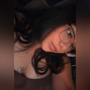 Meet your Posher, Evelyn